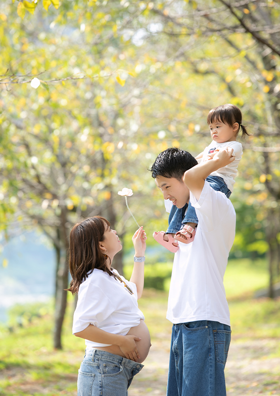 愛知岐阜名古屋のシンプルな家族写真・カップル写真・チーム写真などのグループ・集合写真