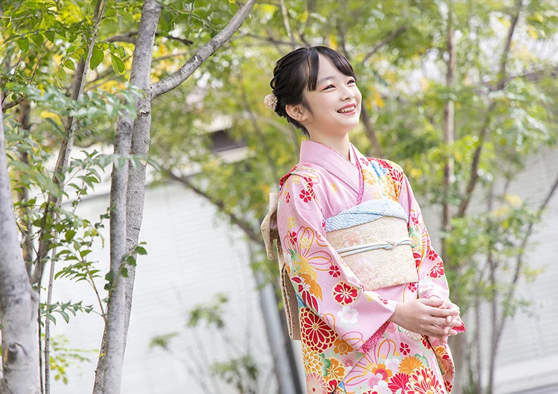 創寫舘(そうしゃかん)ハーフ成人式